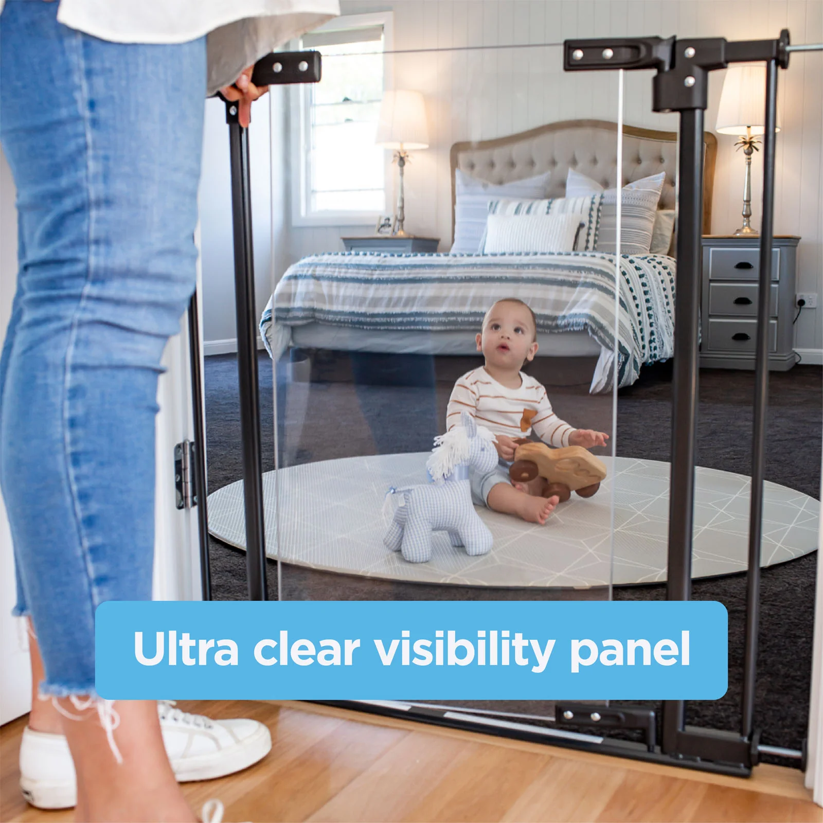 Clear Ultimate Safety Gate | 0.82m W x 0.76m H - Image 6